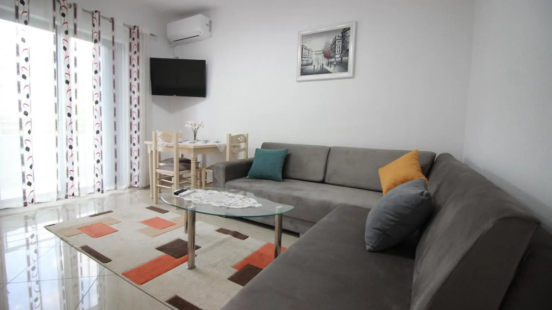 Muko'S Apartments Gjirokastra Albánia